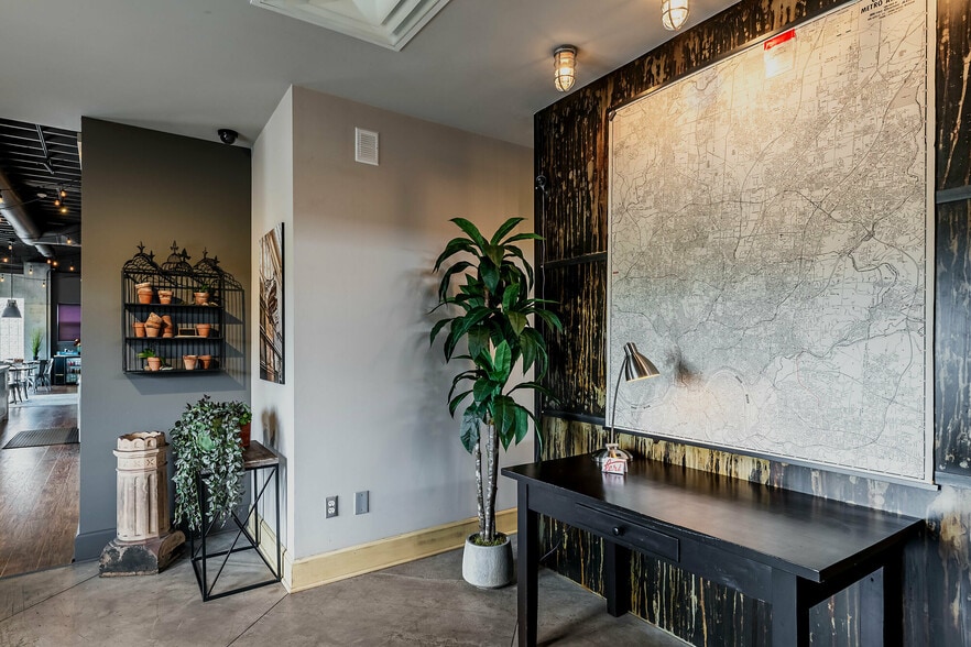 3344 Central Pky, Cincinnati, OH for sale - Building Photo - Image 3 of 19