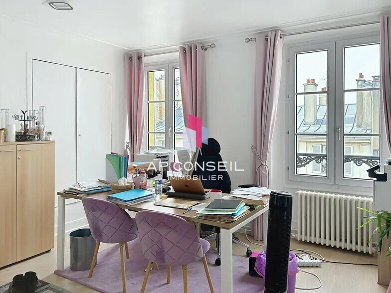 Bureau dans Versailles à louer - Photo intérieure - Image 3 de 9