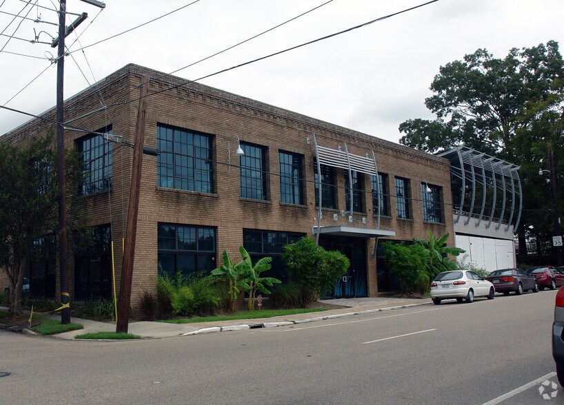 1201 Main St, Baton Rouge, LA for lease - Primary Photo - Image 1 of 8