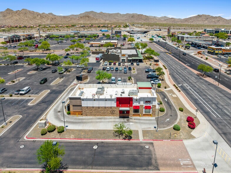 682 S Watson Rd, Buckeye, AZ à vendre - Photo du bâtiment - Image 3 de 12