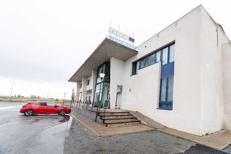 Hospitality in Riocabado, Ávila for sale - Building Photo - Image 2 of 27