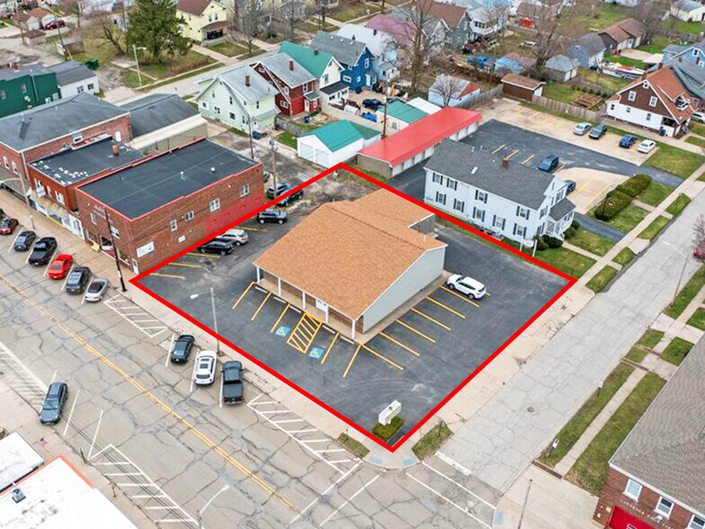 4024 Main St, Erie, PA à vendre - Photo du bâtiment - Image 2 de 32