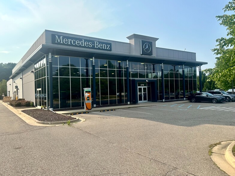 570 Auto Mall Dr, Ann Arbor, MI for sale - Building Photo - Image 3 of 3