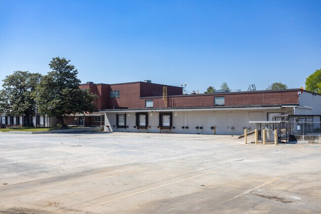 More details for 1239 Oakleigh Dr, East Point, GA - Industrial for Lease
