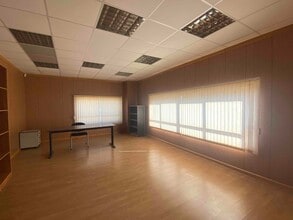 Industriel dans Fuente el Saz de Jarama, Madrid à vendre Photo intérieure- Image 1 de 11