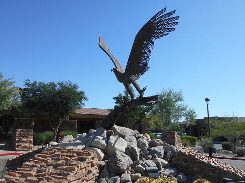 9915 E Bell Rd, Scottsdale, AZ à louer - Photo du bâtiment - Image 3 de 4