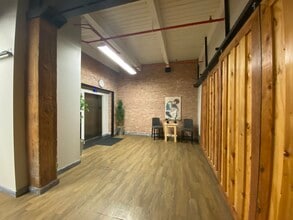 415 W Huron St, Chicago, IL for lease Interior Photo- Image 1 of 15