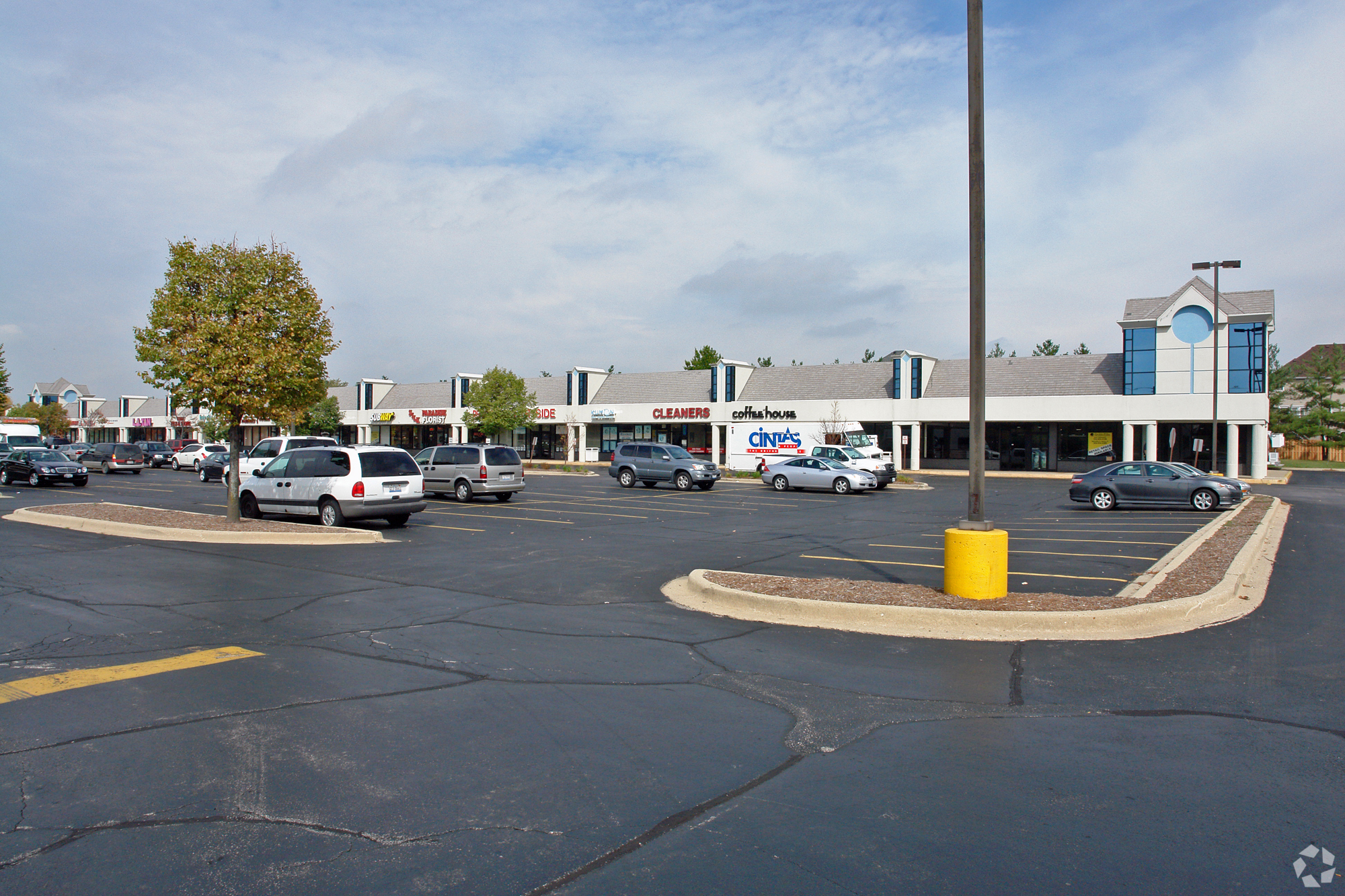 1600 Algonquin Rd, Hoffman Estates, IL à louer Photo principale- Image 1 de 12