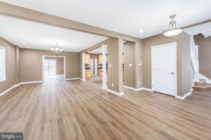 4021 Barrington Rd, Baltimore, MD à vendre - Photo du bâtiment - Image 2 de 50