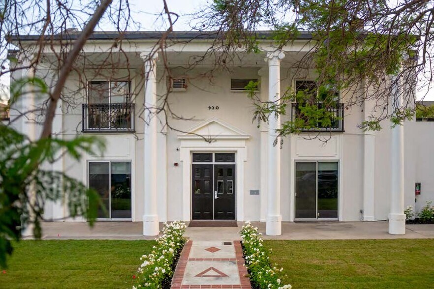 920 W 28th St, Los Angeles, CA à vendre - Photo du bâtiment - Image 2 de 10