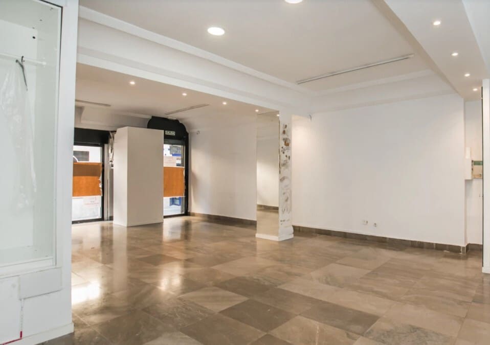 Calle Estrada, 12, Ávila, AVI 05001 - Unit 1 - - Interior Photo - Image 1 of 5