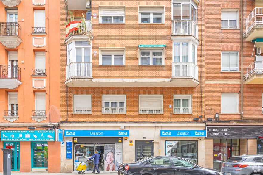 Multifamily in Madrid, Madrid for sale - Building Photo - Image 2 of 2