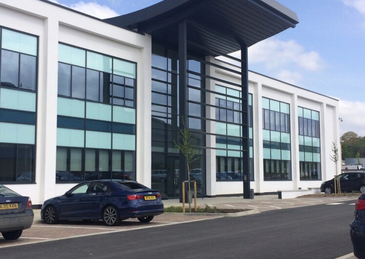 Cambridge Rd, Cambridge à louer - Photo du bâtiment - Image 2 de 9