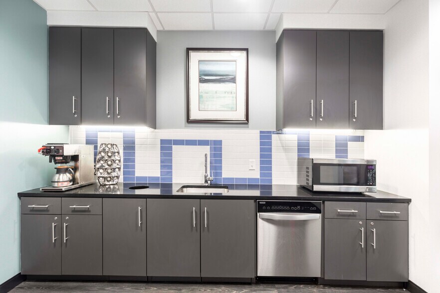 100 Hartsfield Centre Pky, Atlanta, GA à louer - Photo intérieure - Image 3 de 5