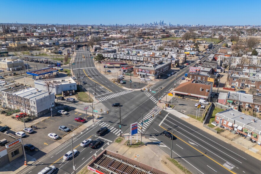 5223 Torresdale Ave, Philadelphia, PA à louer - Photo du bâtiment - Image 2 de 11