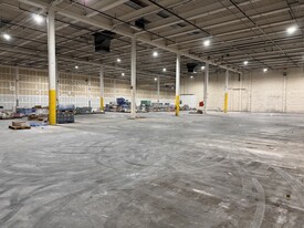 MIAMI GARDENS DISTRIBUTION WAREHOUSE - Warehouse