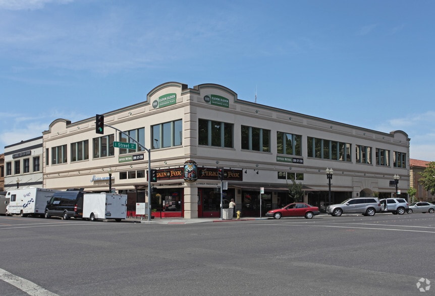 1111-1115 I St, Modesto, CA for lease - Building Photo - Image 2 of 13