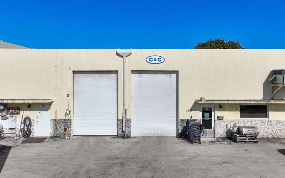 2655 NE 188th St, Miami, FL for sale - Building Photo - Image 3 of 20