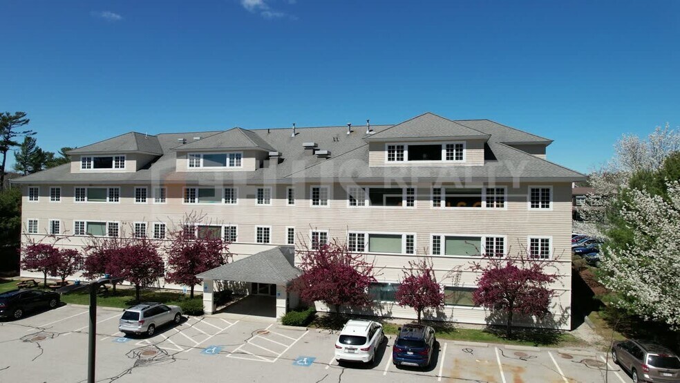 95 Tremont St, Duxbury, MA à louer - Vidéo sur l’inscription commerciale - Image 2 de 5