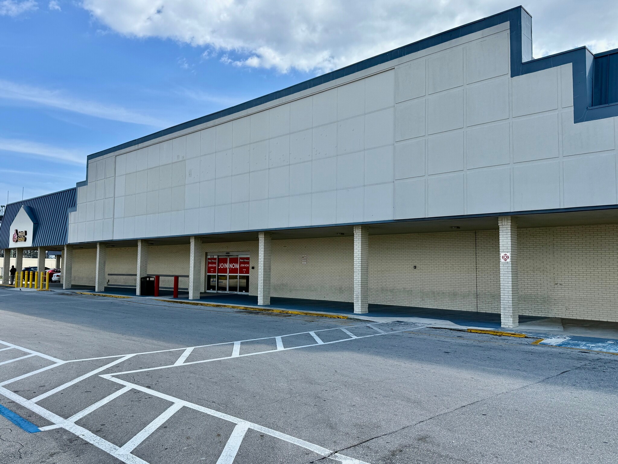 4550-4644 Lake Worth Rd, Green Acres, FL for lease Primary Photo- Image 1 of 14