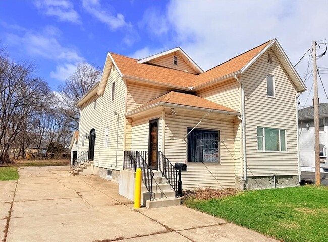More details for 158 Lake St, Hamburg, NY - Retail for Sale