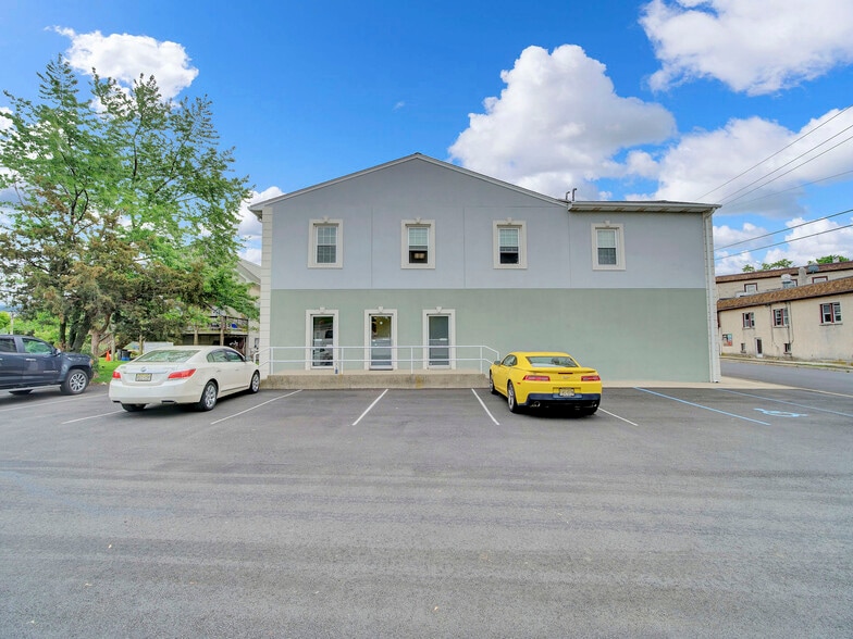 1110 Hamilton Blvd, South Plainfield, NJ for lease - Building Photo - Image 3 of 12