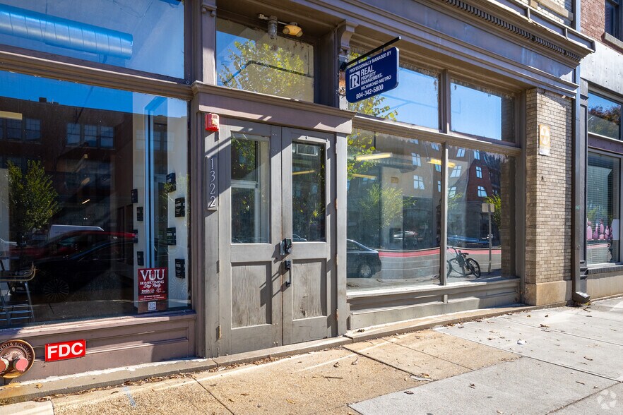 1322 W Broad St, Richmond, VA à louer - Photo du bâtiment - Image 3 de 17