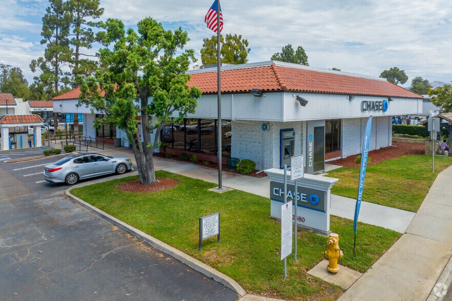 12380 Poway Rd, Poway, CA à vendre - Photo du bâtiment - Image 2 de 4
