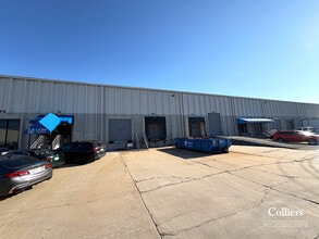 11401-11445 Moog Dr, Saint Louis, MO à louer Photo intérieure- Image 1 de 2