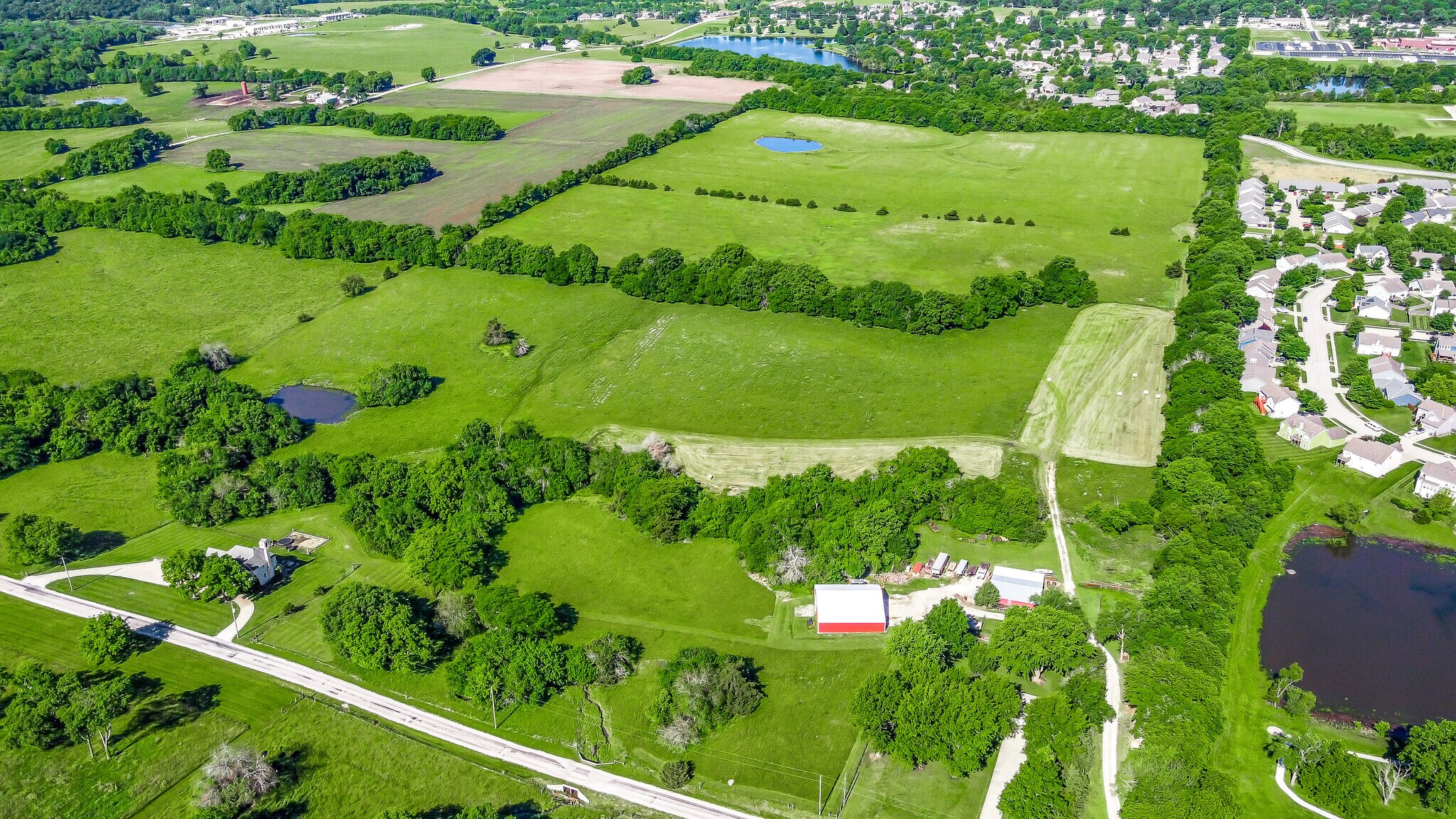 902 Harvest Drive, Louisburg, KS for sale Aerial- Image 1 of 11