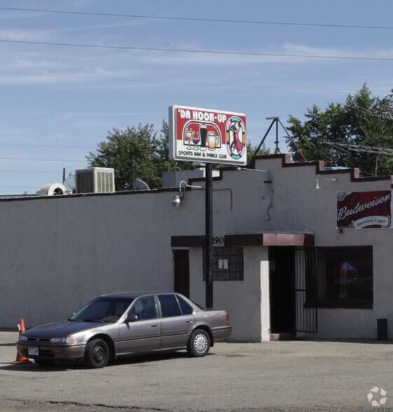 5190 Brighton Blvd, Denver, CO à vendre - Photo du bâtiment - Image 3 de 4