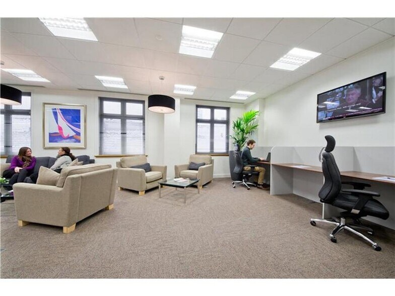 3 Brindley Pl, Birmingham à louer - Photo du bâtiment - Image 3 de 26