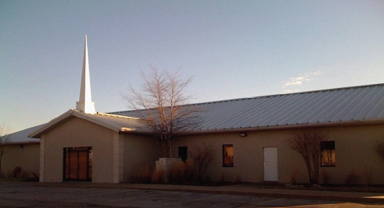 2305 NE Douglas St, Lee's Summit, MO for sale - Building Photo - Image 2 of 5