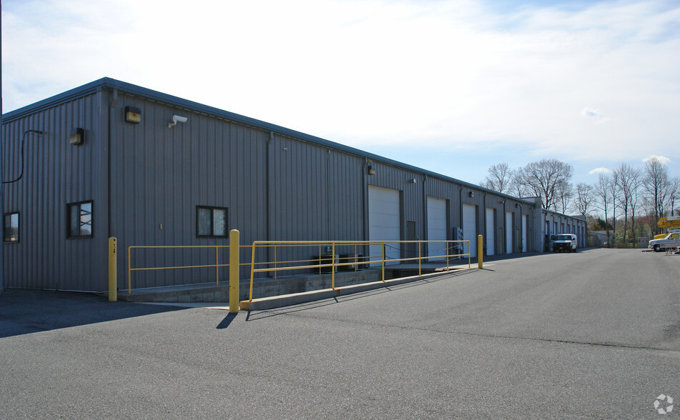 100 Carlson Way, Dover, DE for lease - Building Photo - Image 2 of 2