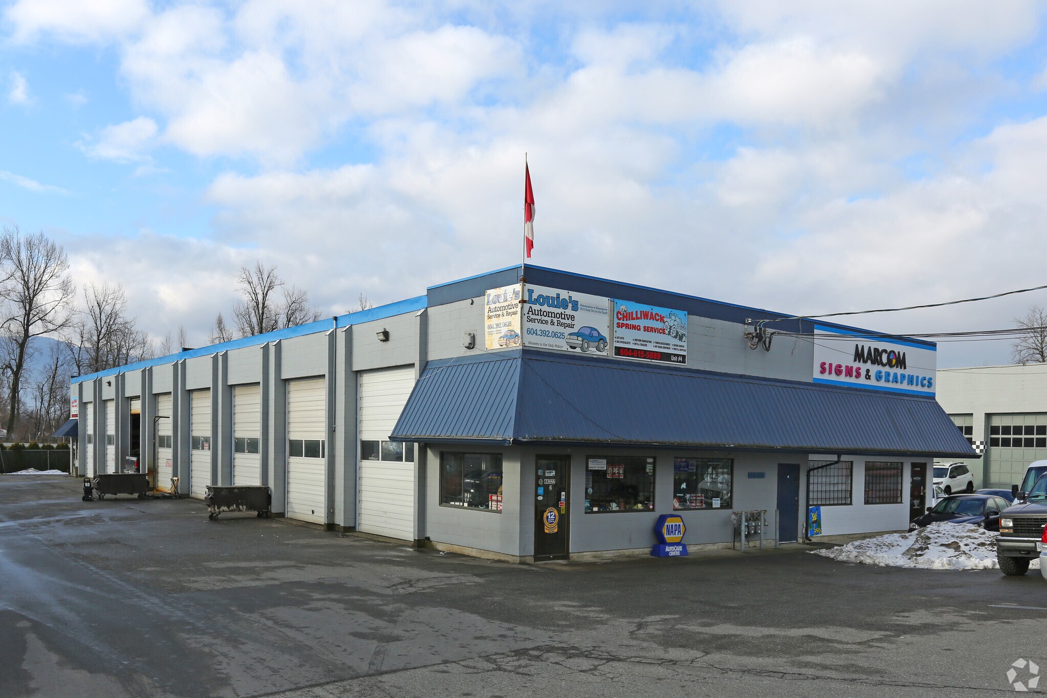 44322 Yale Rd, Chilliwack, BC for lease Primary Photo- Image 1 of 4