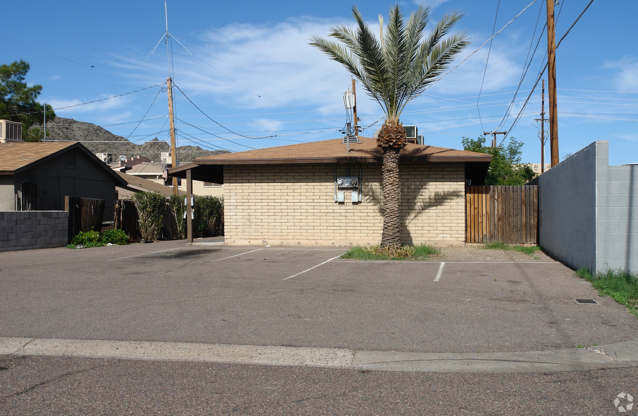 822 E Carol Ave, Phoenix, AZ for sale Primary Photo- Image 1 of 2