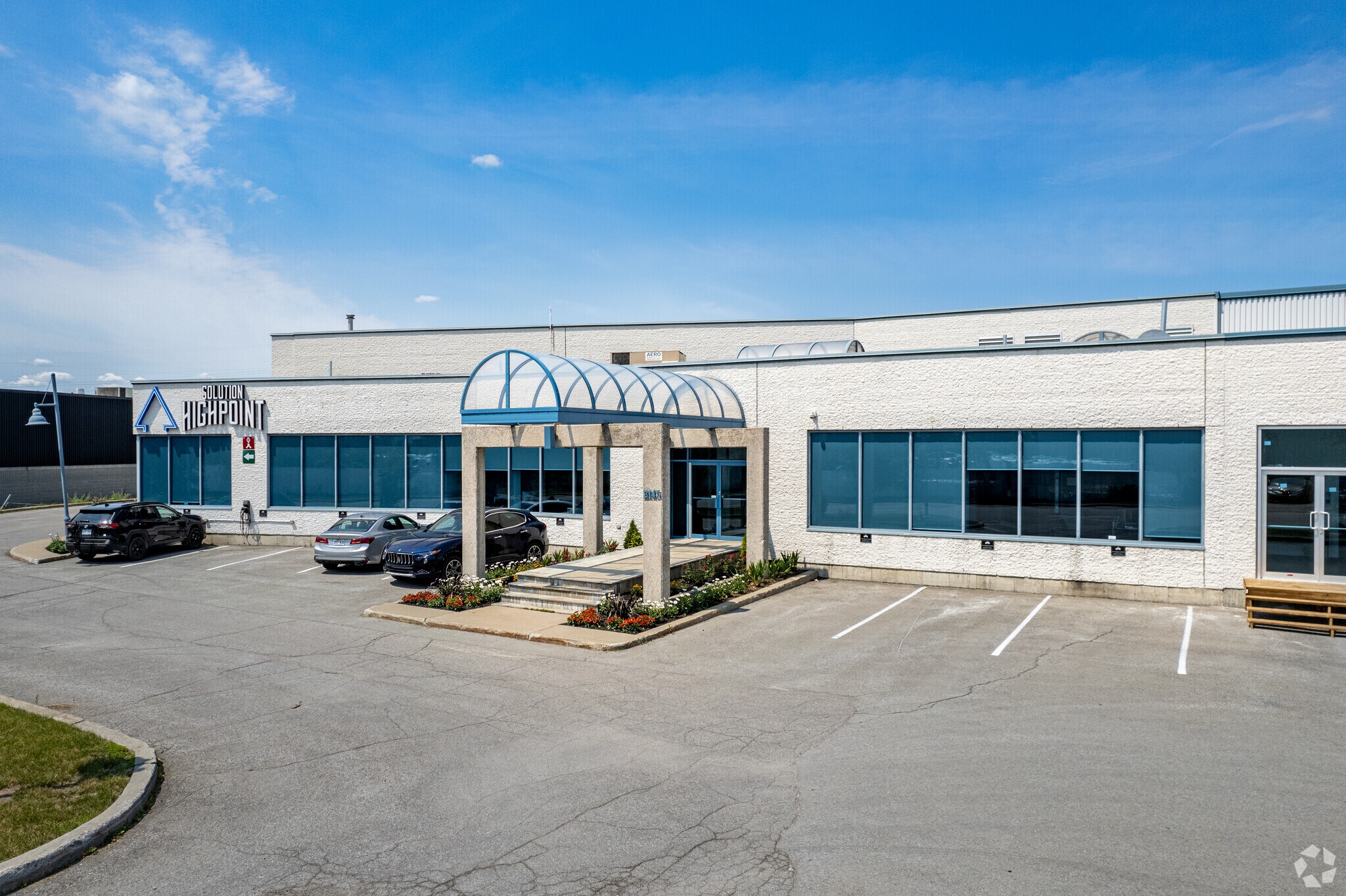 2135-2145 Rue Michelin, Laval, QC à vendre Photo principale- Image 1 de 1