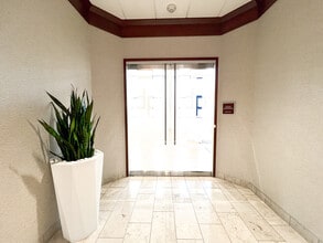 231 S Bemiston Ave, Clayton, MO for lease Interior Photo- Image 2 of 15