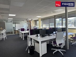 Office in Aix-en-Provence for lease Interior Photo- Image 2 of 5