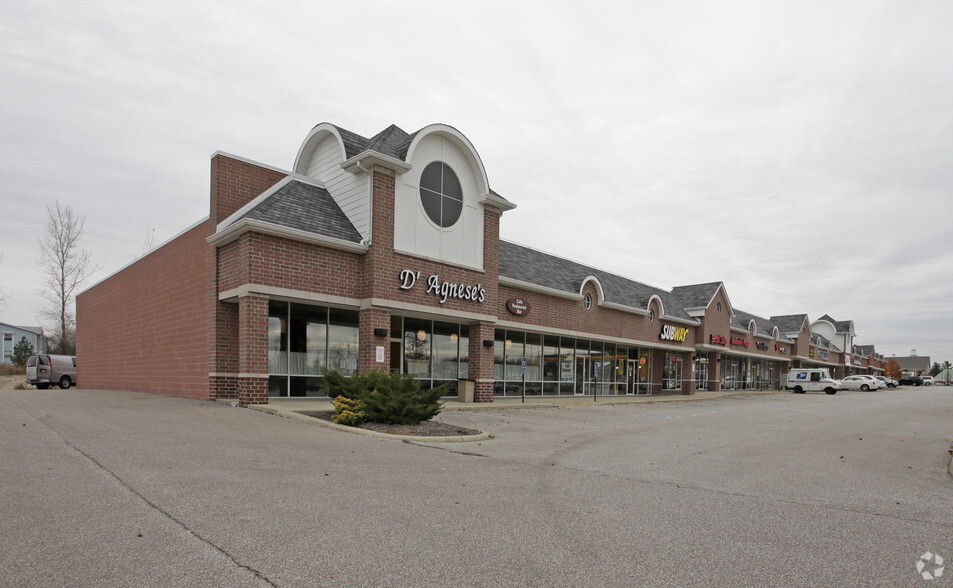 1100 W Royalton Rd, Broadview Heights, OH for sale - Primary Photo - Image 1 of 1