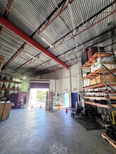 2570-2580 N Powerline Rd, Pompano Beach, FL à louer Photo intérieure- Image 2 de 8