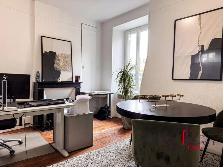 1 Rue Thiers, Pontoise for lease - Interior Photo - Image 3 of 4