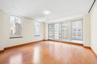 304 Fifth Ave, New York, NY à louer Photo intérieure- Image 1 de 4