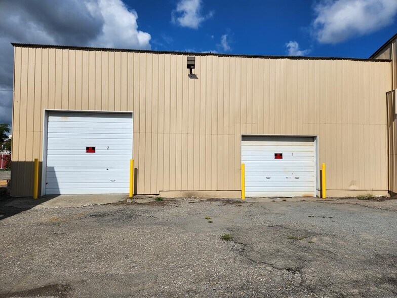 241 Erie St, Waverly, NY à vendre - Photo du bâtiment - Image 3 de 24