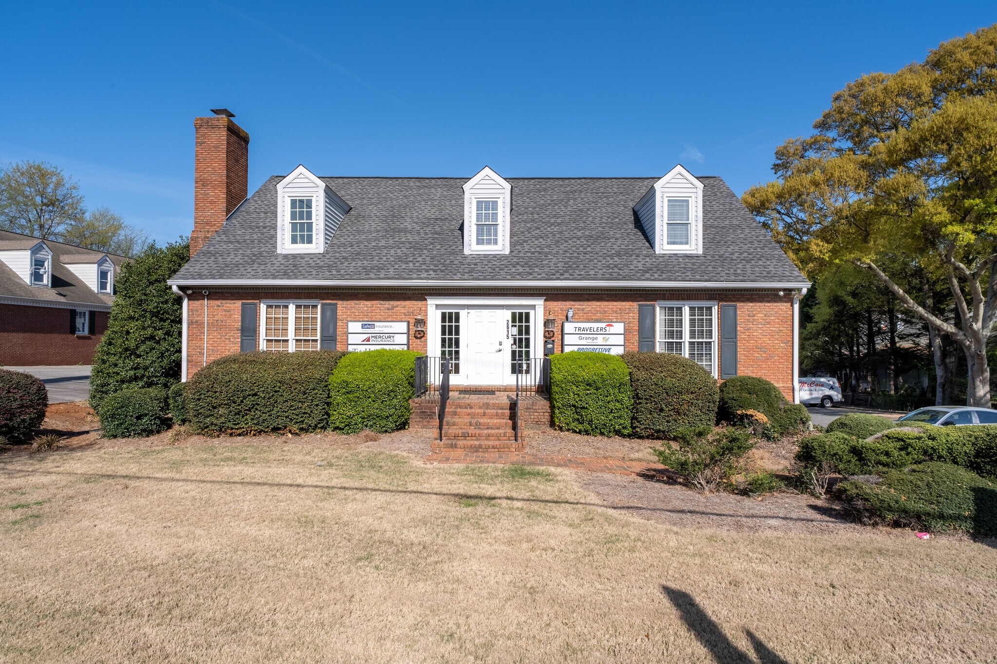 2615 Sandy Plains Rd, Marietta, GA à vendre Photo principale- Image 1 de 37