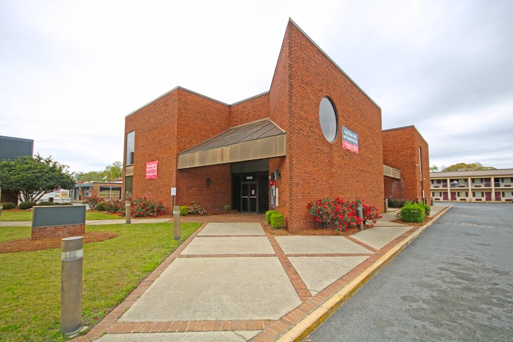 1444 Watson Blvd, Warner Robins, GA à vendre Photo du bâtiment- Image 1 de 1