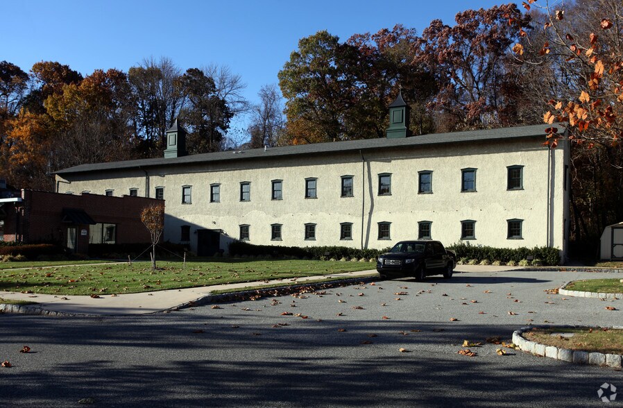 1400 S Trooper Rd, Trooper, PA à louer - Photo du bâtiment - Image 1 de 8