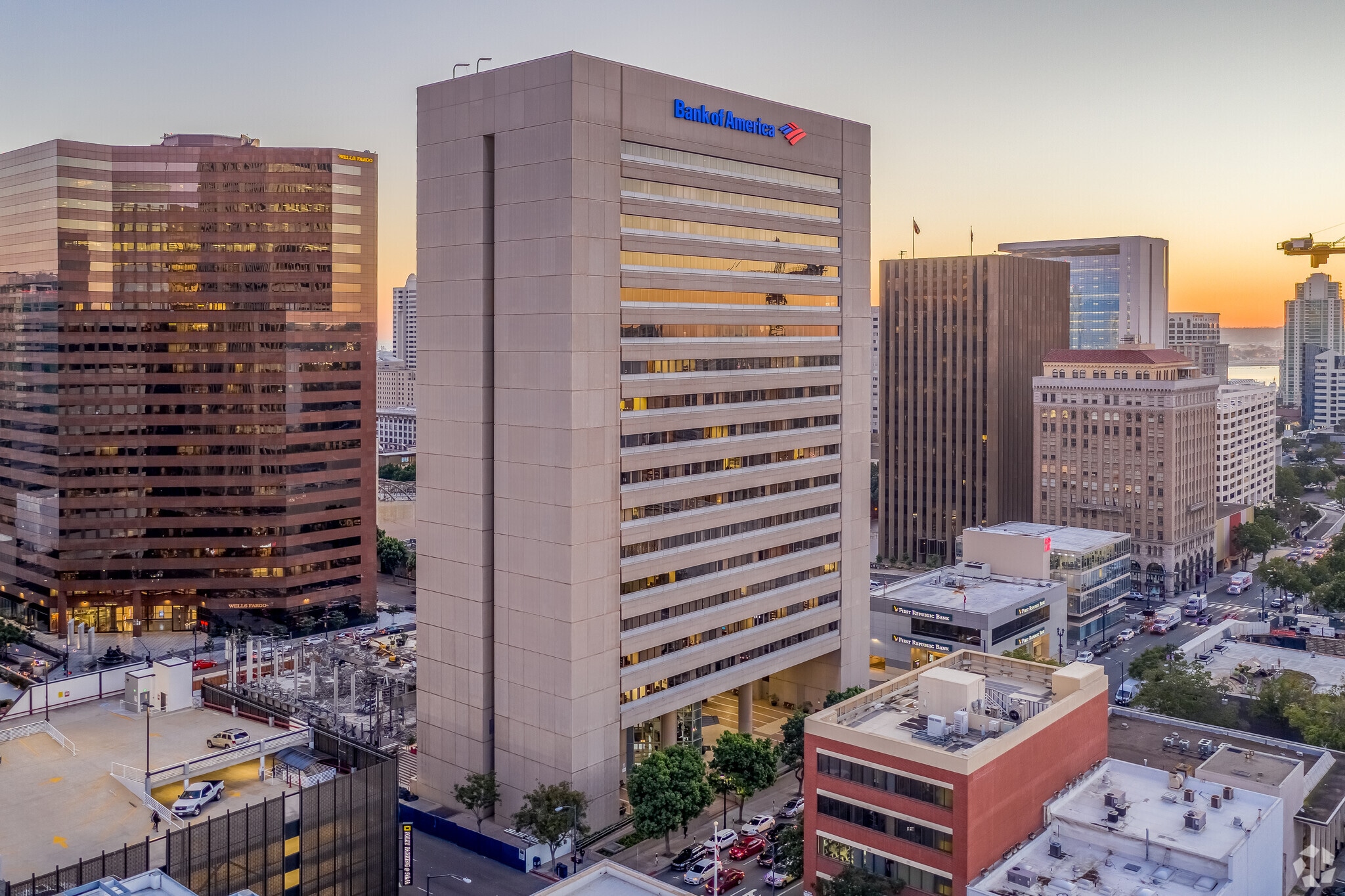 451 A St, San Diego, CA à louer Photo du bâtiment- Image 1 de 17