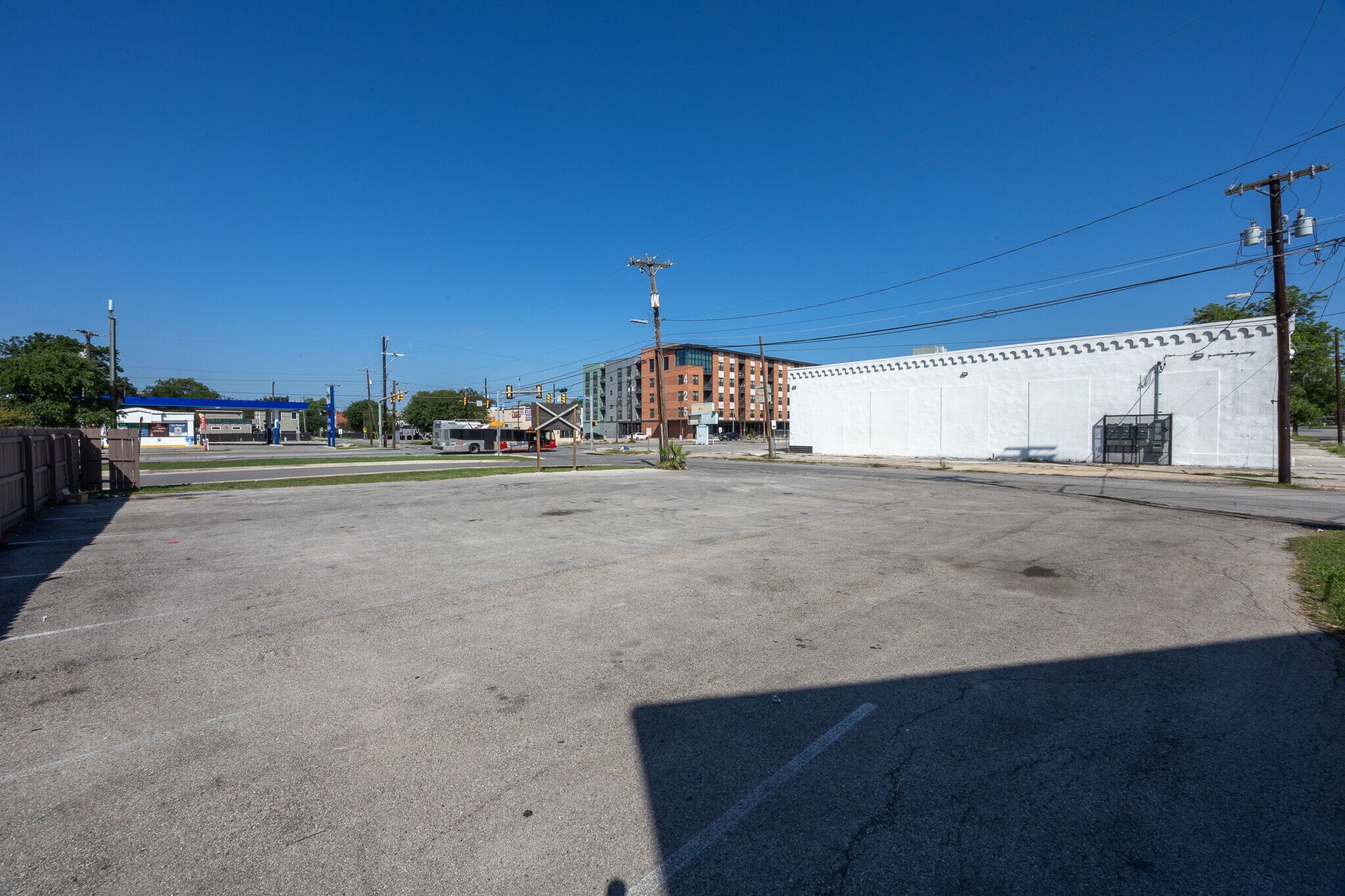 302 W Euclid Ave, San Antonio, TX à vendre Photo du bâtiment- Image 1 de 7