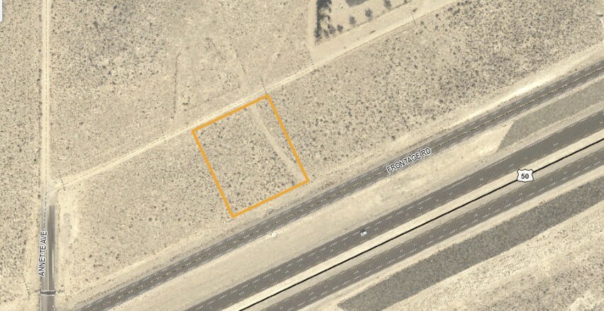 5895 Anita ave, Silver Springs, NV for sale - Primary Photo - Image 1 of 2